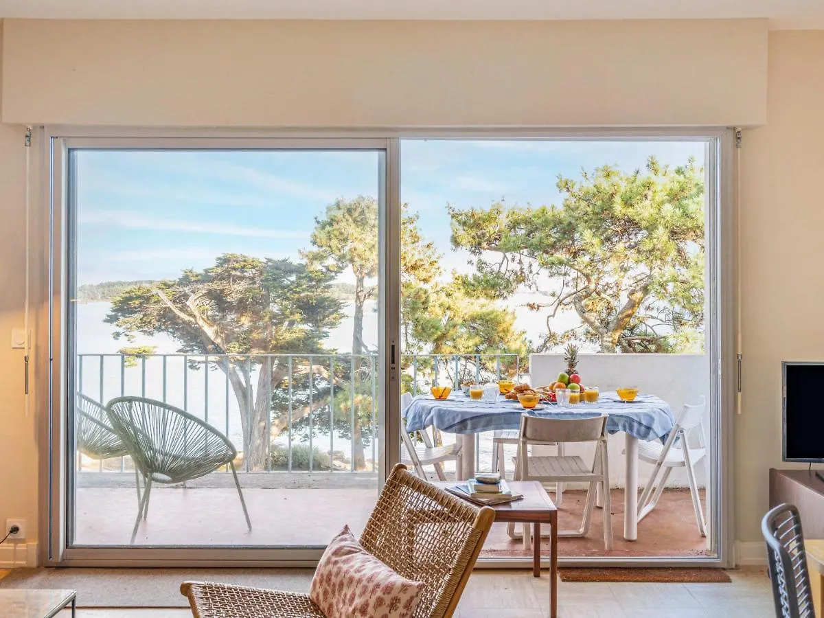 Apartment Baie De Beaumer-2 By Interhome Carnac